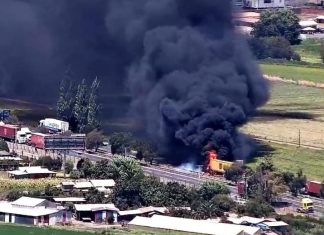 Imágenes impactantes del choque de camiones que provocó gran incendio y dejó un muerto en la Ruta 78