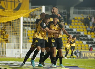 Coquimbo Unido puede ser campeón el domingo, pero Esteban González sigue con el «paso a paso»