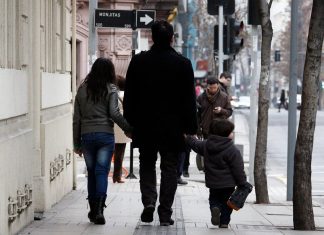 Álvaro Bellolio: Ni natalidad, ni desarrollo se resuelven con más migración ilegal