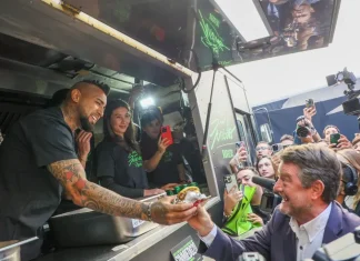 «Sin Miedo Burgers», el nuevo emprendimento de Arturo Vidal