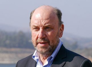 Alfredo Moreno (ex ministro de Piñera) aclara porque apoyó la propuesta de la Comisión para la Paz y Entendimiento