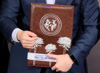 Por qué son tan importantes los 5 puntos críticos del informe de la Comisión para la Paz y el Entendimiento