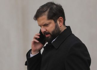 Boric asistirá a Cumbre BRICS en Brasil: oposición y oficialismo cuestionan la decisión