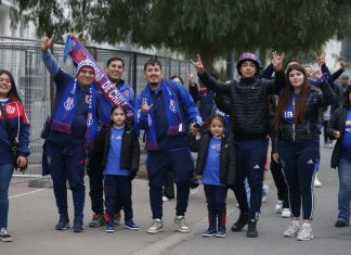A los hinchas de la U le faltaron elogios para calificar a su equipo tras la goleada a Huachipato