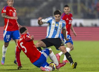 Chile no puede ante Argentina y solo se aferra al repechaje para ir al Mundial