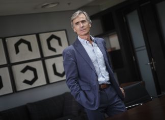 Exministro Valente dispara contra Marcel por deuda pública y responsabilidad fiscal