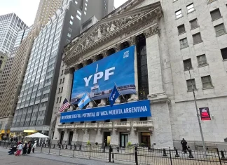 Gravísimo error de Cristina Kirchner y su ministro de Economía le puede costar a Argentina el control de YPF