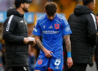 Pese a la victoria, los hinchas de la U hicieron bolsa en redes sociales a Maxi Guerrero