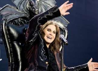 La increíble vida de Ozzy Osbourne: drogas, violaciones, intento de estrangular a su mujer, un murciélgo devorado en el escenario