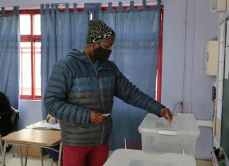 Fracasó intento del gobierno para dejar caer iniciativa de legislar multa por voto obligatorio