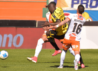 Coquimbo Unido logra trabajado triunfo sobre Cobresal y estira su liderato