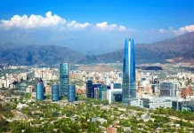 Fin de semana largo y Halloween: Clima templado y cielos mixtos en la Región Metropolitana