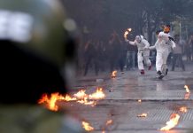 Desbordes acusa a grupos de extrema izquierda y anarquistas de estar detrás de incidentes en liceos emblemáticos