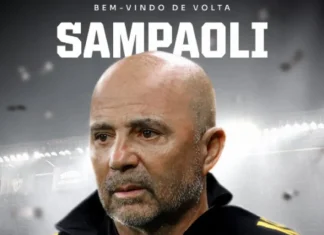 Jorge Sampaoli vuelve al Atlético Mineiro y dirigirá al chileno Iván Román