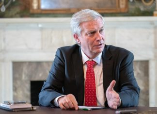 José Antonio Kast critica el rap de Evelyn Matthei: “La canción es mala y fue un error”