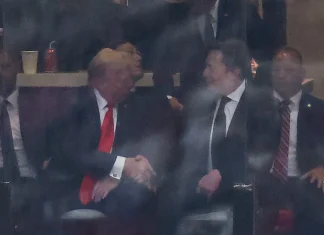 Trump y Elon Musk se reencuentran en público tras meses de distanciamiento: “Fue un bonito detalle que viniera”
