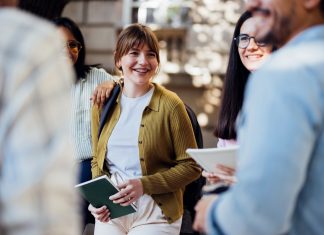Programa doctoral busca formar investigadores para intervenir en los desafíos educativos del país