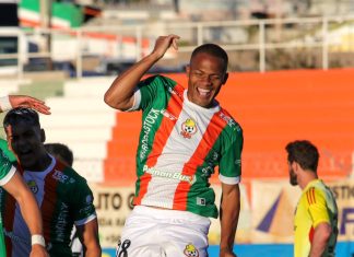 Cobresal goleó a Colo Colo y lo dejó casi, casi, afuera de copas internacionales