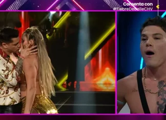 El «casi beso» entre Faloon Larraguibel y uno de sus bailarines que encendió Fiebre de Baile (Fotos y video)