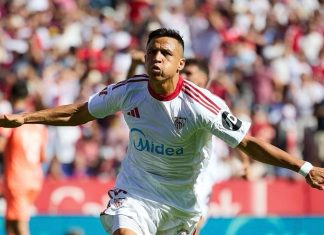 Alexis Sánchez figura en goleada de Sevilla sobre Barcelona