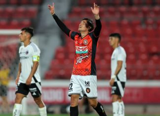 La mufa del Centenario le sigue pasando la cuenta a Colo Colo: empató 2-2 con LImache (Video)