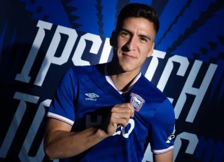 Marcelino Núñez ganó su primer clásico con la camiseta del Ipswich y lo celebró con todo (Video)