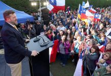 Multitudinario acto en Providencia cerró la campaña de Johannes Kaiser (Videos)