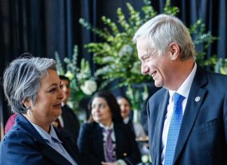 Cómo tituló el mundo: “Comunista contra conservador” domina la cobertura internacional