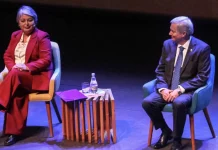 Expertos analizan el primer cara a cara entre los presidenciables: a Jara no le alcanza con su agresividad para ganar el balotaje