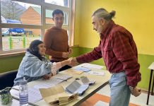 Los momentos de las elecciones que sacaron más de alguna sonrisa (Fotos y videos)