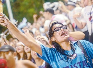 Más Allá de la Primera Dama: El Rol de la Mujer en las Barras Bravas y sus Señales de Alerta