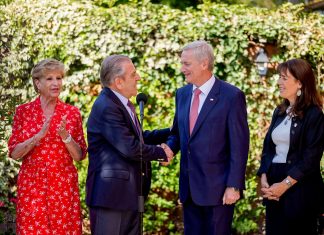 Kast evalúa positivamente reunión con Frei y se muestra dispuesto a reunirse con Boric