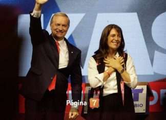 Con Pía Adriasola,vuelve en gloria y majestad el cargo de primera dama de Chile