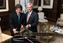 Kast se reúne con Milei en Buenos Aires y anuncia gestiones para crear un “corredor humanitario” en Sudamérica