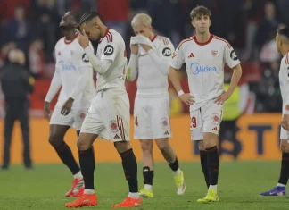 Alexis Sánchez jugó algunos minutos en la dolorosa derrota del Sevilla ante el Celta (Video)