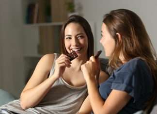 Chocolate amargo y longevidad: el hallazgo que pone al cacao en el centro de la ciencia