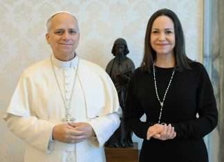 El Papa León XIV recibe a María Corina Machado en el Vaticano en medio de la transición política venezolana