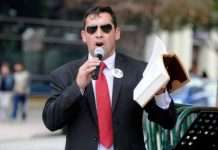 Pastor Soto desata críticas por mensaje contra la comunidad LGBTQ+ tras muerte de Caniulef