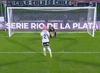 De la farra de penales en Colo Colo – Peñarol, redes sociales no perdonaron a Zavala y Pavez
